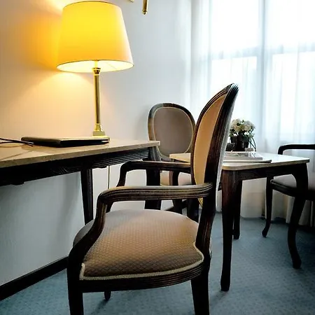 Hotel Kasteel Solhof Aartselaar Room photo
